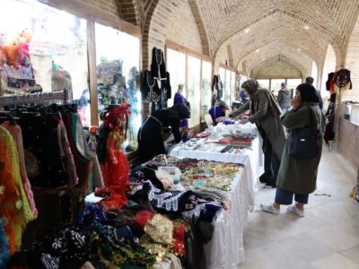 برپایی نمایشگاه و بازارچه صنایع دستی در سنندج ویژه شب یلدا