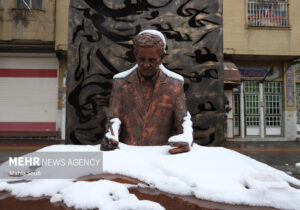 بارش برف پاییزی در اراک