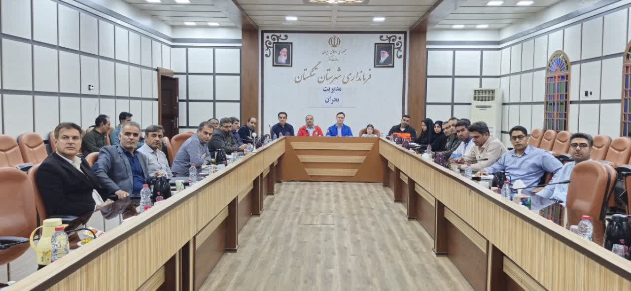 فرماندار تنگستان: تیمهای عملیاتی در آمادهباش هستند