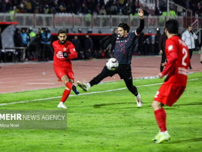 یک بازی و هزار نشان که تراکتور از پرسپولیس عبور کرد؛ هیجان جان گرفت!