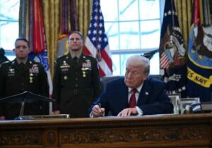 ترامپ قانون جدید اختیارات دفاع ملی را امضا کرد