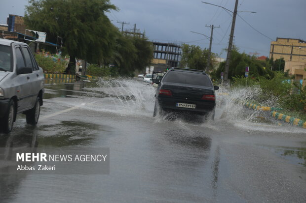 بارندگی شدید در شهر هشتبندی