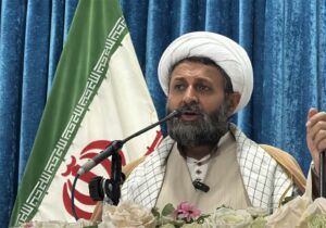 غلامی: دشمن به دنبال تغییر هویت ملت ایران است