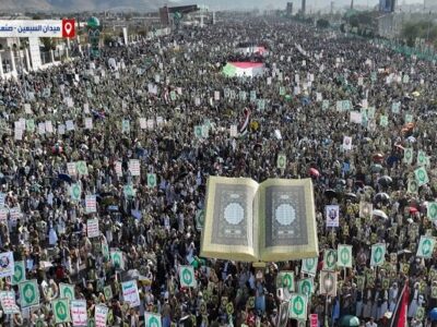 راهپیمایی مردم یمن در حمایت از غزه و محکومیت هتک حرمت قرآن کریم+فیلم