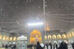 بارش برف در آستان مقدس امام رضا(ع)