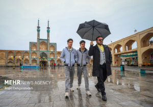 بارش باران پاییزی در یزد