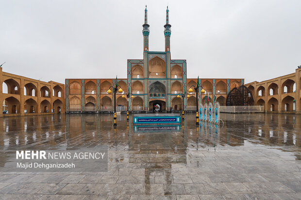 بارش باران پاییزی در یزد