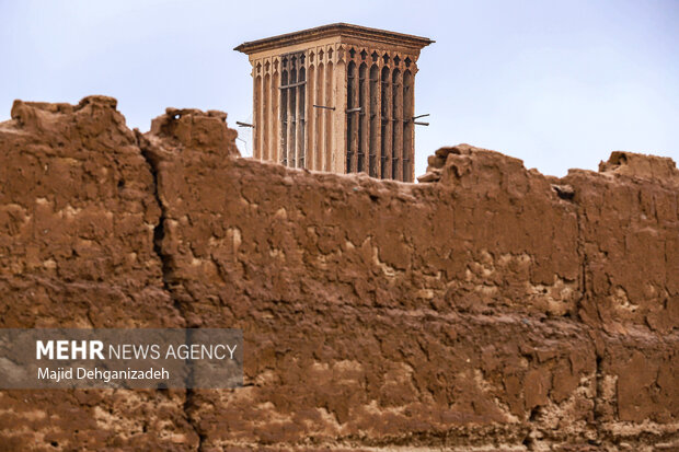 بارش باران پاییزی در یزد