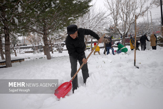 جشن آدم برفی در همدان