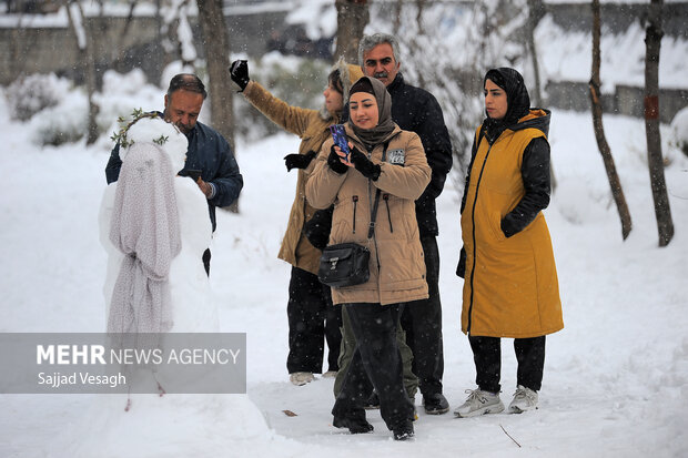 جشن آدم برفی در همدان