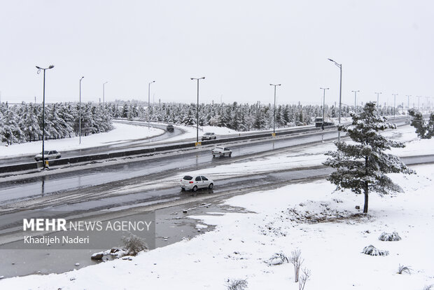 نخستین برف پاییزی در نصف جهان