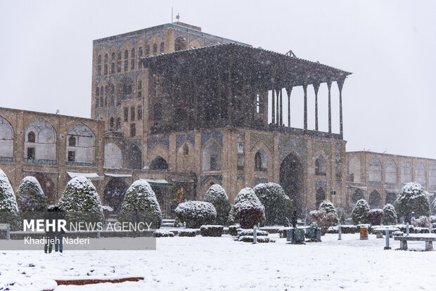 نخستین برف پاییزی در نصف جهان