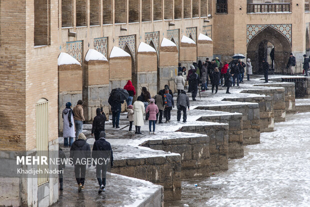 نخستین برف پاییزی در نصف جهان