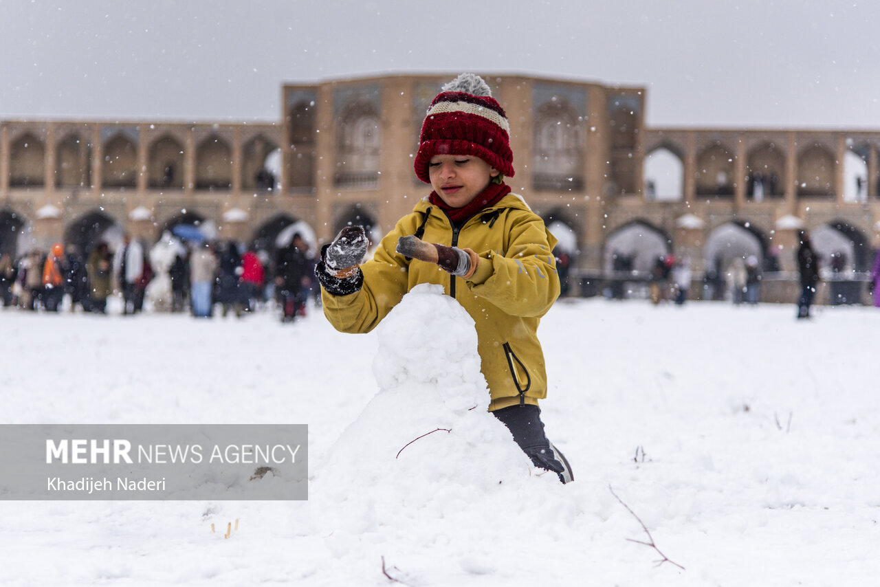 نخستین برف پاییزی در نصف جهان