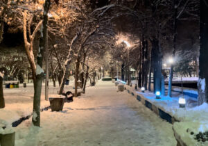 هم اکنون بارش برف در گردنه اسدلی