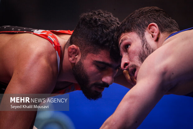 مسابقات کشتی فرنگی قهرمانی بزرگسالان کشور در اهواز