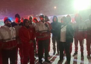 محبان: ۱۰ تیم هلال‌احمر خراسان شمالی به محورهای برف‌گیر اعزام شدند