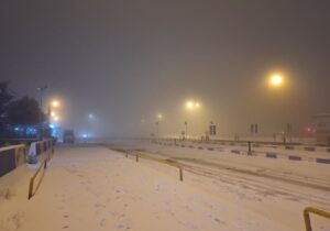 بارش برف گردنه امینالله بجنورد را سفیدپوش کرد