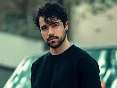 خواننده ترانه «برای»، باید «مبارزِ تماموقت» بماند؟/ چرا کسانی که خود از ارشاد مجوز دارند، مجوزگرفتن شروین حاجیپور را تقبیح میکنند؟