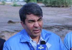 استاندار کرمان: سیل‌بندهای مناطق سیل زده باید سریع ترمیم شود