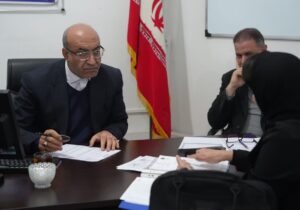 دیدار چهره‌به‌چهره استاندار کرمانشاه با مردم برای حل مشکلات