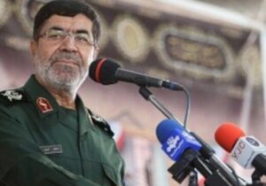 سردار شریف: دشمن با تمرکز بر زنان به دنبال انتقام از انقلاب است/ جامعه ایران هوشمندانه پشت نظام ایستاده است