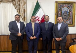 اعضای حزب موتلفه اسلامی در سفر به ارمنستان با شیرغلامی دیدار کردند