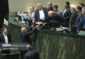 افزایش ۲۰ درصدی حقوق پاسخگوی تورم نیست