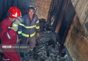 مهار آتش‌سوزی منزل مسکونی در مسکن مهر جاسک