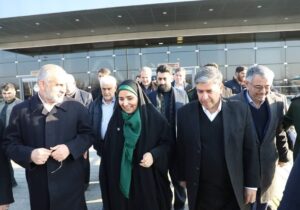 وزیر راه و شهرسازی وارد اردبیل شد