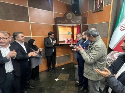 کتاب «۷۲ روز» در فرهنگسرای رسانه رونمایی شد