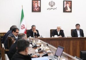 عارف: ایران مرکز مبادلات انرژی منطقه می‌شود