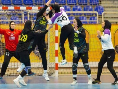 شکست هندبال استقلال در اصفهان/ سپاهان و سنگ آهن پیروز شدند