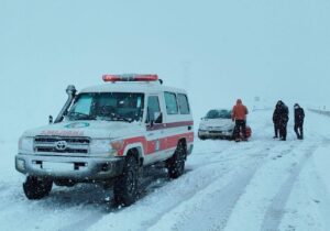 اسکان ۱۵ خانوار در پی تداوم بارش برف در فریدن