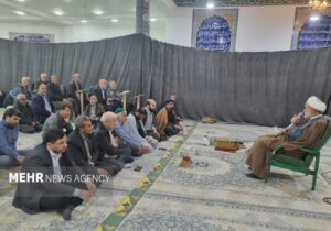 امام جمعه دشتستان: ۹ دی نماد پشتیبانی مردم از ولایت فقیه است