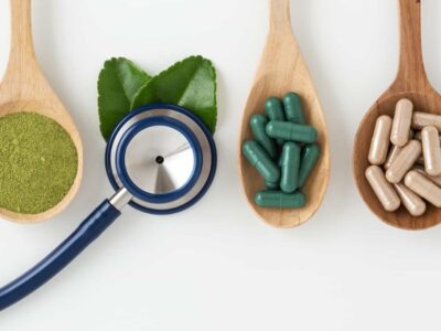 آنفلوآنزا دوباره اوج گرفت؛ طب سنتی چه کمکی می‌تواند بکند؟/ بهترین داروی گیاهی برای بهبود آنفلوآنزا/ اینگونه شدت آنفلوآنزا را کم کنید