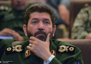 سردار حسن زاده:  دشمن را سر جای خود می‌نشانیم