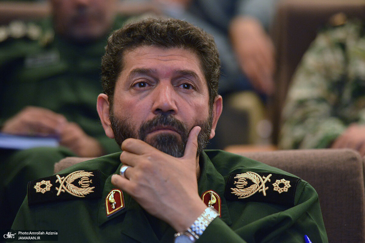 فرمانده ارشد سپاه: پس از جنگ ۱۲ روزه داوطلبان بسیار زیادی را برای عضویت در بسیج داشتهایم/ نیروها را در بسیج سازماندهی میکنیم تا در خدمت مردم باشند فرمانده ارشد سپاه: پس از جنگ ۱۲ روزه داوطلبان بسیار زیادی را برای عضویت در بسیج داشتهایم/ نیروها را در بسیج سازماندهی میکنیم تا در خدمت مردم باشند