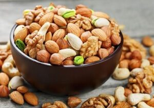 مصرف این خوراکیها در دوران بارداری معجزه میکند