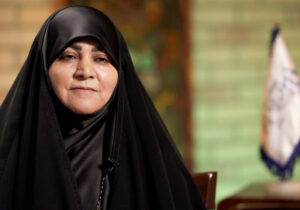 سکینه سادات پاد: در دولت سیزدهم میخواستند به بهانه «نقض حجاب» خدمات اجتماعی را قطع کنند