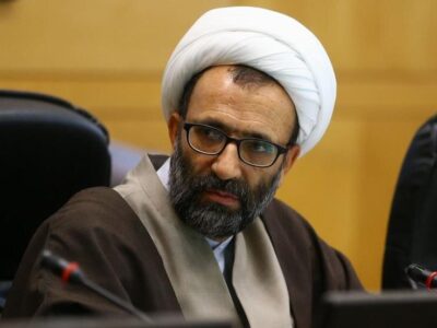 نماینده تهران: در زمان ریاست جمهوری حسن روحانی یک تیم خاص همه امور را در دست گرفته بود/ دولت روحانی باعث کمبود آب و برق است