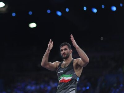 بازگشت طوفانی حسن یزدانی به تشک کشتی/ پلنگ مازندران حریفش را زخمی کرد