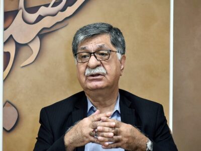 با دو قطبی سازی خودی و غیرخودی توسعه ممکن نیست / فقر نظری در مدیریت رسانه رسمی / ضرورت غلبه بر نگرش دوقطبی در فضای رسانه رسمی