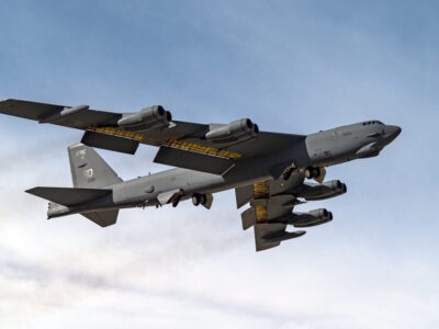 هزینه هر یک ساعت پرواز «بی ۵۲» چقدر است؟