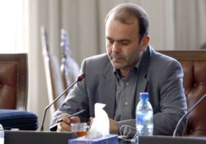 انتقاد عضو کمیسیون اجتماعی از وضعیت اقتصادی؛ بنزین نباید ابزار فشار بر مردم باشد/ اصلاحطلبان سهم خود را در هزینهها و منافع دولت پزشکیان بپذیرند