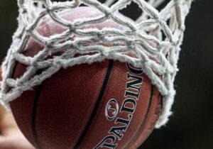 میزبانی ایران در جام جهانی به کشور ثالث منتقل شد