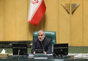 حمایت نایب رئیس مجلس از طرح بنزین سه نرخی دولت؛ نسبت به تصمیمات قبلی عاقلانهتر و کارآمدتر است/ نباید تنها عده محدودی به اطلاعات دسترسی داشته باشند