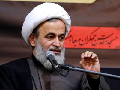 پناهیان: پس از جنگ ۱۲ روزه در برخی کشورها نام رهبر ایران را در زمین فوتبال می آورند یا در کنسرت می خوانند/ در کشور نباید حتی یک غرب زده داشته باشیم