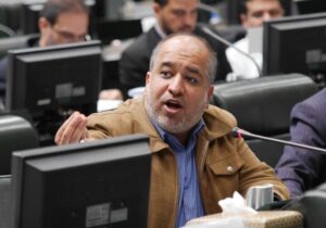 واکنش خضریان به شکایت صالحی امیری