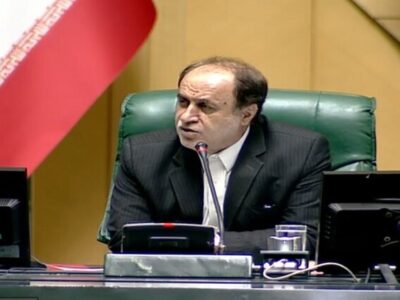 درخواست حاجی بابایی از دولت: حال اقشار کم درآمد خوب نیست/ به مردم اطلاعرسانی کنید تا متوجه شوند که چه اتفاقی در حال رخ دادن است